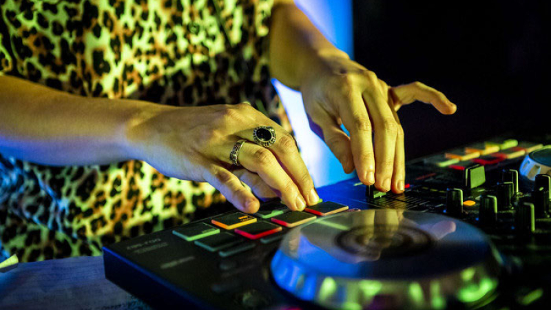 De arte a djs y gastronomía, la agenda cultural del verano porteño