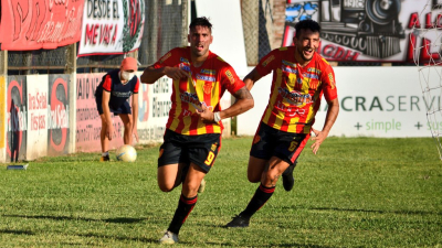 Un paso más: Sarmiento se la juega ante Maipú en Mendoza
