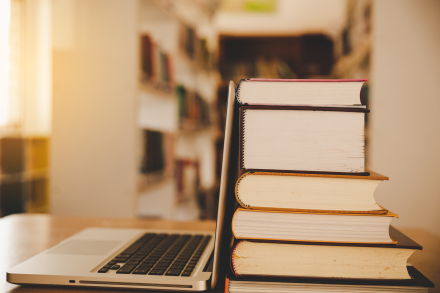 e-learning-class-e-book-digital-technology-education-concept-with-pc-computer.jpg