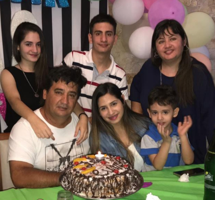 familia completa.jpg