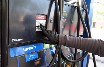 Estaciones actualizan sistemas para vender combustibles a más de $100 
