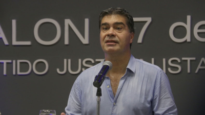 Capitanich: “La vacunación es por turnos en base a la planificación”