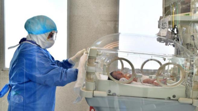 Nace el primer bebé del mundo con anticuerpos de Covid