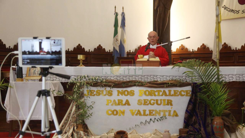 Misas con turnos en otro domingo de Pascuas en pandemia