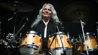 Rodolfo García, baterista de Almendra, sufrió un ACV que le provocó muerte cerebral