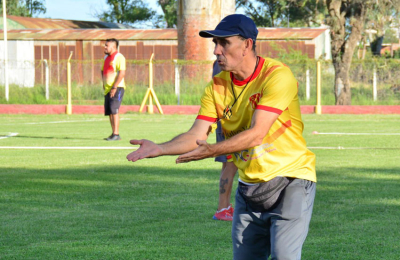 Sarmiento va por su primera victoria