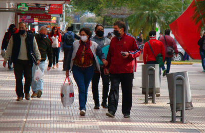 La pandemia vuelve a golpear fuerte en el área metropolitana