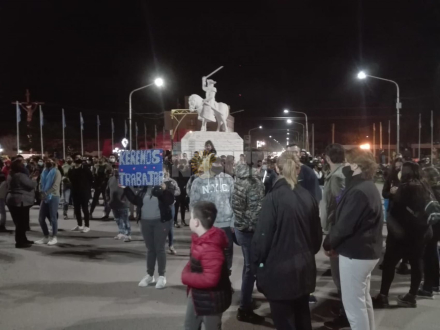 58manifestacion comercios.jpg