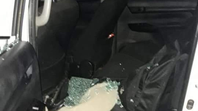 Atacan a ladrillazos a una ambulancia y a un patrullero en el barrio Los Silos