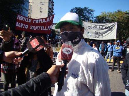 marcha pibe qom 4.JPG