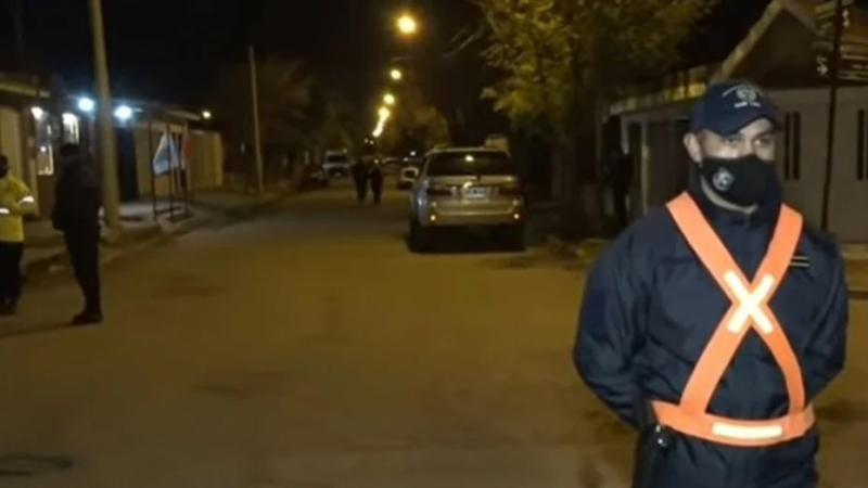 Búsqueda de Guadalupe: la Policía cercó el barrio e inspecciona la casa donde desapareció la nena
