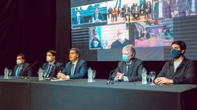 Chaco celebra: Capitanich en el acto por el centenario de seis localidades