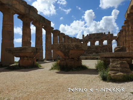 TEMPLO E - INTERIOR 1.jpg