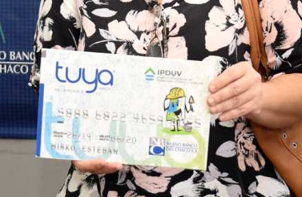 Tuya Refacciones.jpg