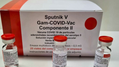 Prevén producir en el país millones de dosis de Sputnik V para agosto