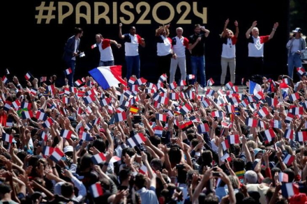 paris3.jpg