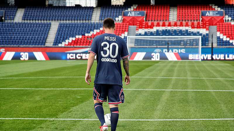 Está casi agotada la camiseta de Messi en la tienda oficial del PSG