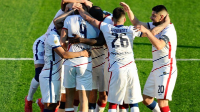 San Lorenzo goleó y volvió la paz