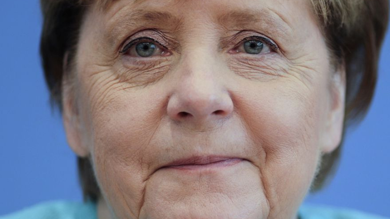 El "método Merkel", el liderazgo que marcó las crisis europeas