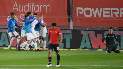 Godoy Cruz pasó por Avellaneda con una goleada ante Independiente