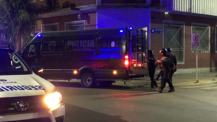 toma de rehenes 1.jpg