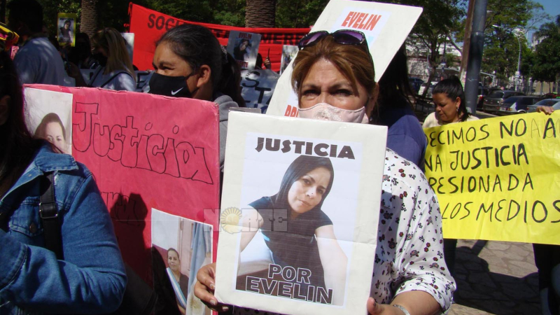 Movilización reunió varios casos de violencia hacia las mujeres