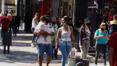 Confirmaron 25 muertes y 1.227 contagios en las últimas 24 horas
