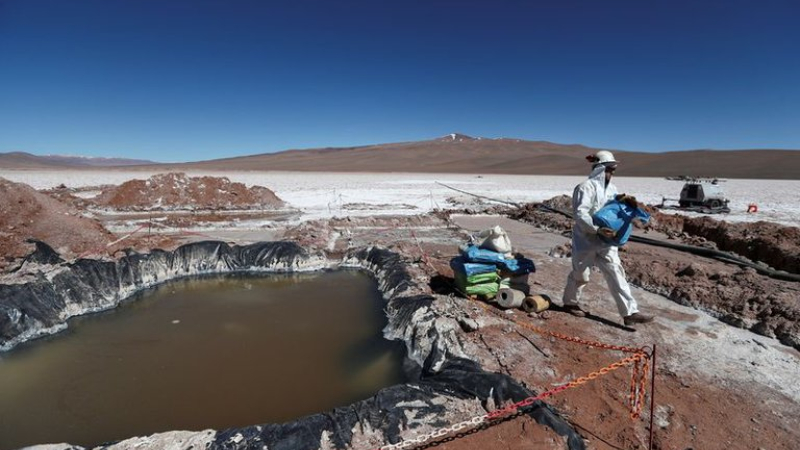 Anunciaron la construcción de una planta de litio en Salta