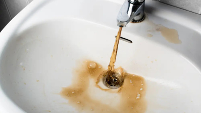EEUU: plaguicidas y radiactividad en agua corriente