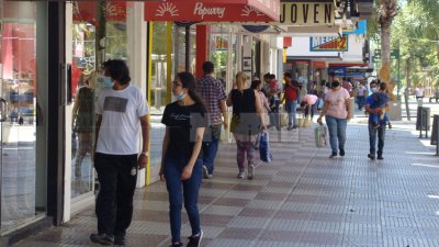 Confirmaron 5 muertes y 641 contagios en las últimas 24 horas