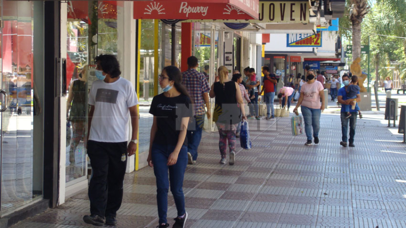 Confirmaron 5 muertes y 641 contagios en las últimas 24 horas