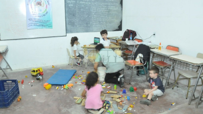 Una nocturna que se adapta para incluir a más estudiantes 