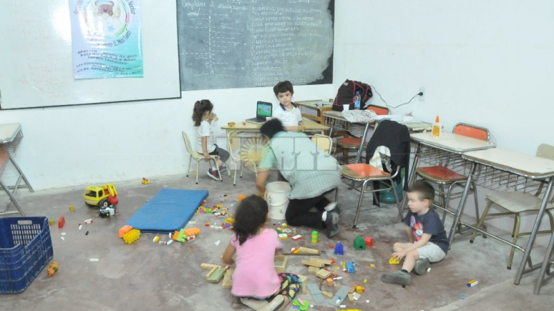 Una nocturna que se adapta para incluir a más estudiantes