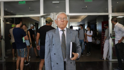 A los 83 años logró su gran sueño: graduarse de abogado