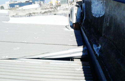 Inseguridad: boqueteros se llevan botín millonario de una farmacia