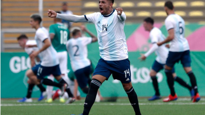 Un jugador de la Selección Argentina está bajo custodia policial por una denuncia por violencia de género
