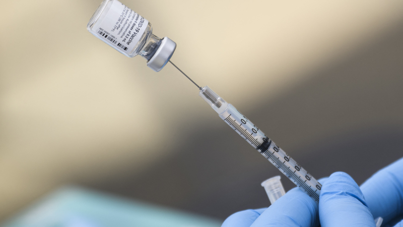 Solo entre seis farmacéuticas ganaron u$s 350.000 millones con las vacunas