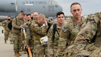 Llegaron las primeras tropas de EEUU a Europa y Polonia anunció el envío de armamento para Ucrania