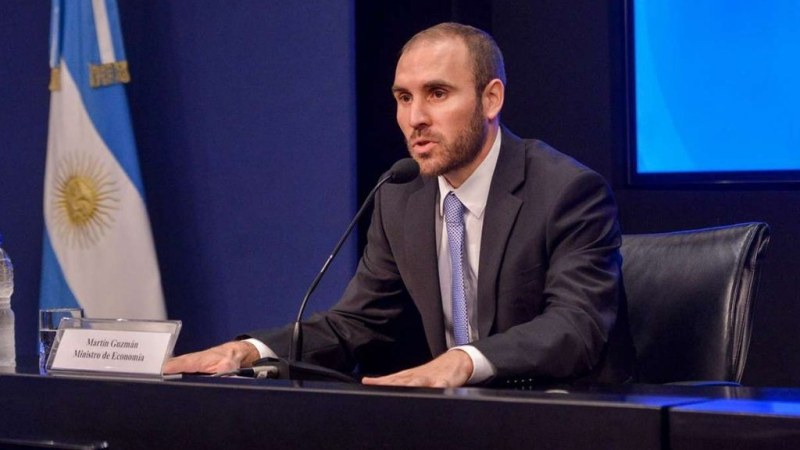 Guzmán inicia en Francia las negociaciones con el Club de París