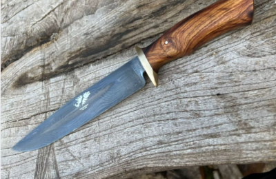 Subastarán un cuchillo conmemorativo a 40 años de la Guerra de Malvinas