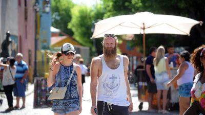 Más de un millón de turistas del extranjero visitaron Argentina en el verano