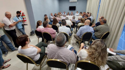 Legislatura en Charata: demandas del sector productivo, comercial y por tierras