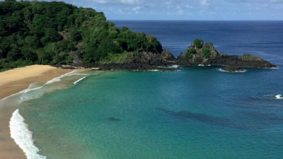 Si la idea es huir del frío: estas son las mejores playas del mundo