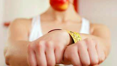Una de cada tres jóvenes argentinas padece de atracones, bulimia o anorexia