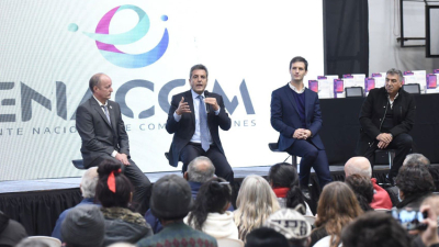 Massa sobre el avance de la tecnología: "Tenemos que lograr que todos estén conectados"