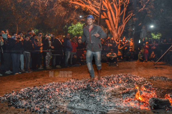 Celebración del tradicional "tatá yahesá"
