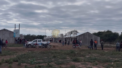 El Espinillo: originarios tomaron viviendas en construcción
