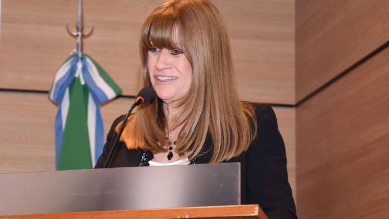 Presentaron la tesis de la presidenta Valle sobre jurado indígena en el Chaco