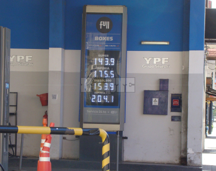YPF.JPG