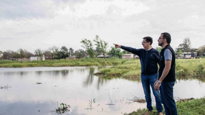 Avanzan los trabajos para recuperar la laguna Villa Chica